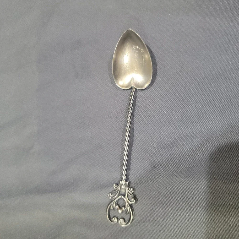 Antique European Sterling Silver Salt Spoon Finials Heart Shaped Bowl Hedwig